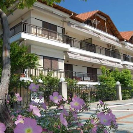Melachrini Apartments Vrasná Cameră foto