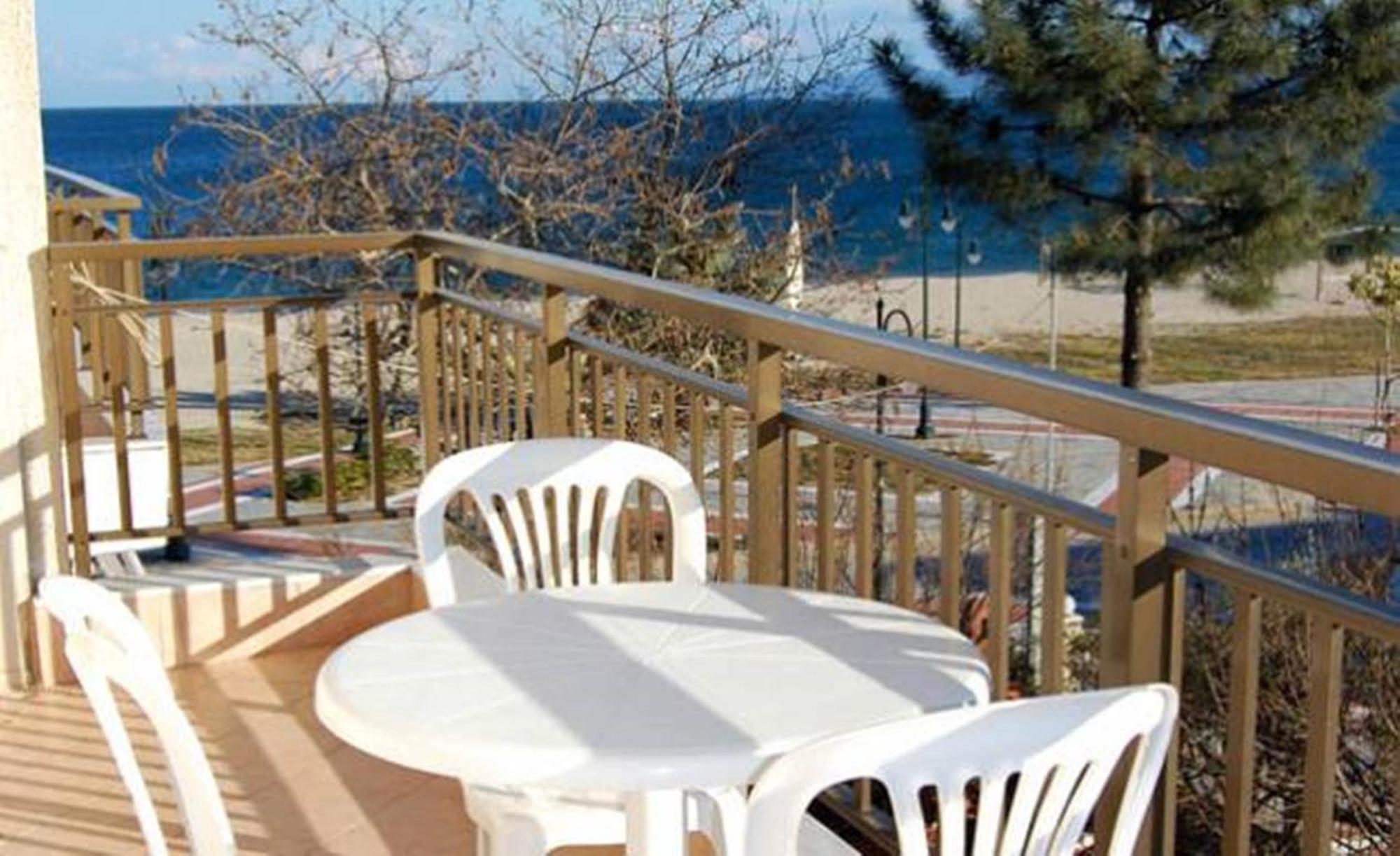 Melachrini Apartments Vrasná Cameră foto